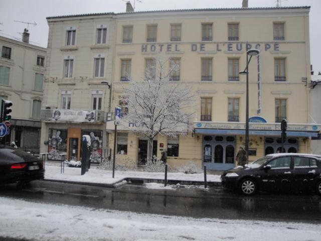 Hotel De L'Europe Valence  Phòng bức ảnh